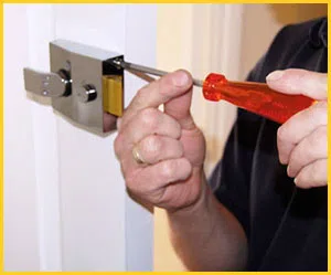 Exclusive Locksmith Service New York, NY 212-547-9794 Exclusive Locksmith Service New York, NY 212-547-9794 - 10-lock-smiths